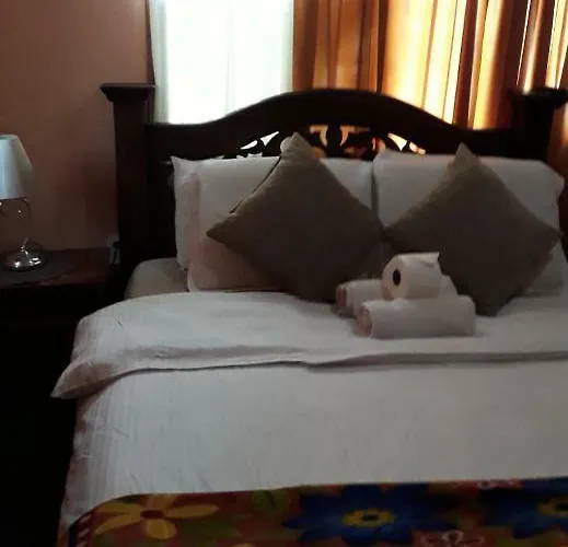 Melrose Place Guest house *